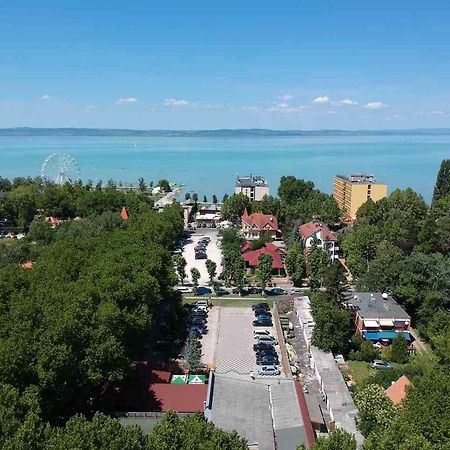 Balaton Kinizsi Apartman Siofok Exterior photo