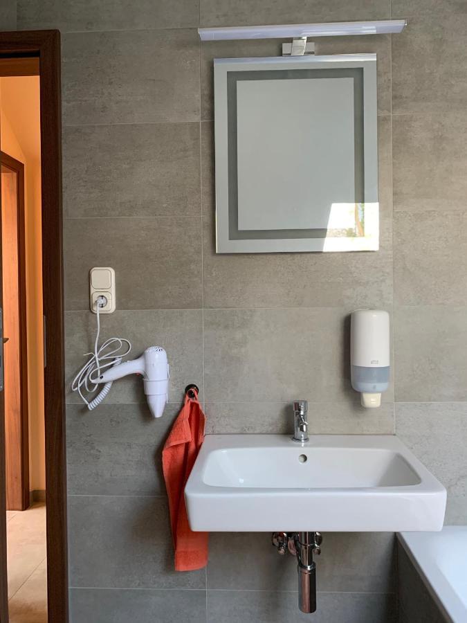Balaton Kinizsi Apartman Siofok Exterior photo
