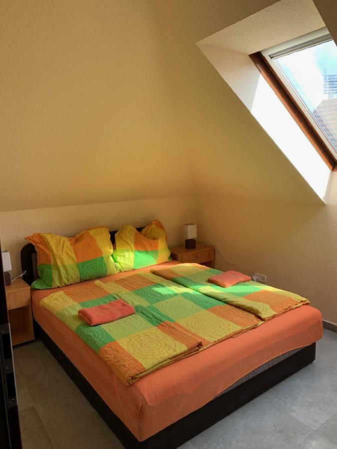 Balaton Kinizsi Apartman Siofok Exterior photo