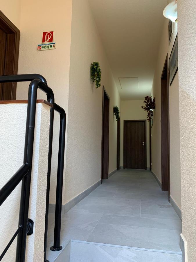 Balaton Kinizsi Apartman Siofok Exterior photo