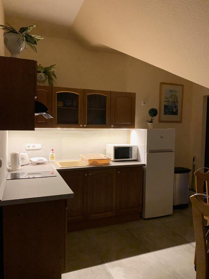 Balaton Kinizsi Apartman Siofok Exterior photo