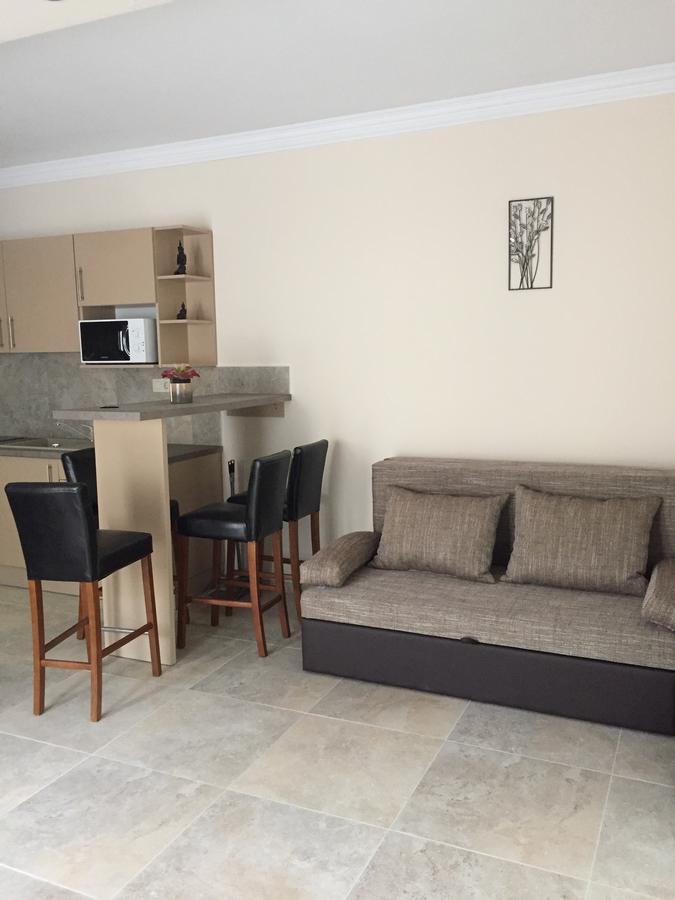 Balaton Kinizsi Apartman Siofok Exterior photo