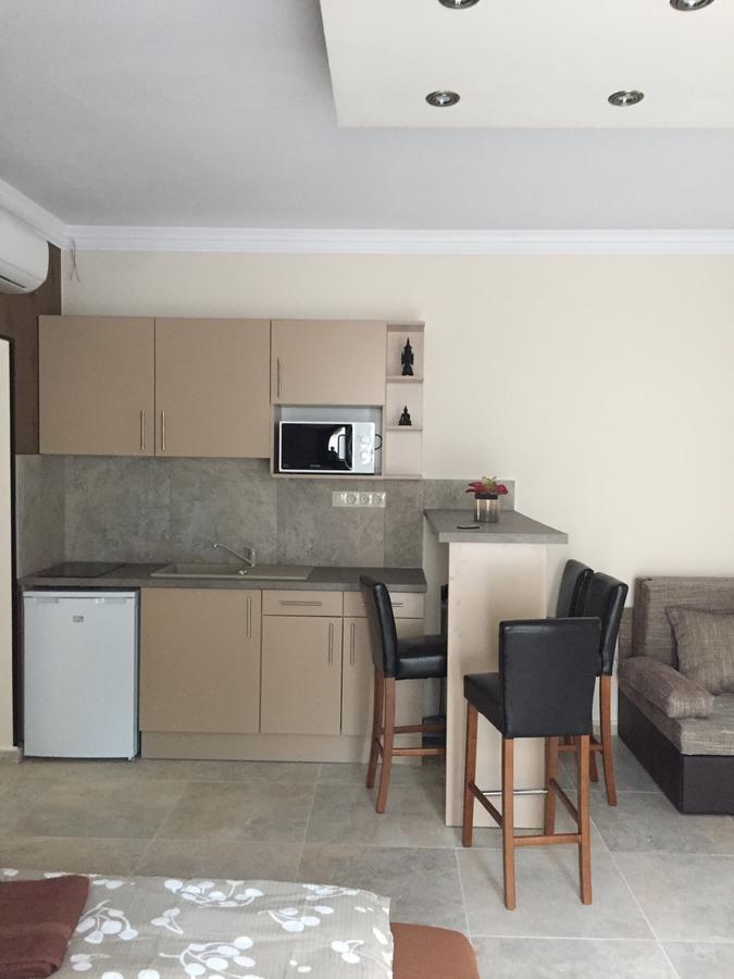 Balaton Kinizsi Apartman Siofok Exterior photo