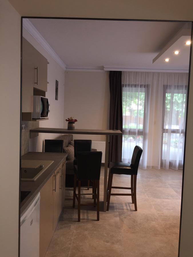 Balaton Kinizsi Apartman Siofok Exterior photo